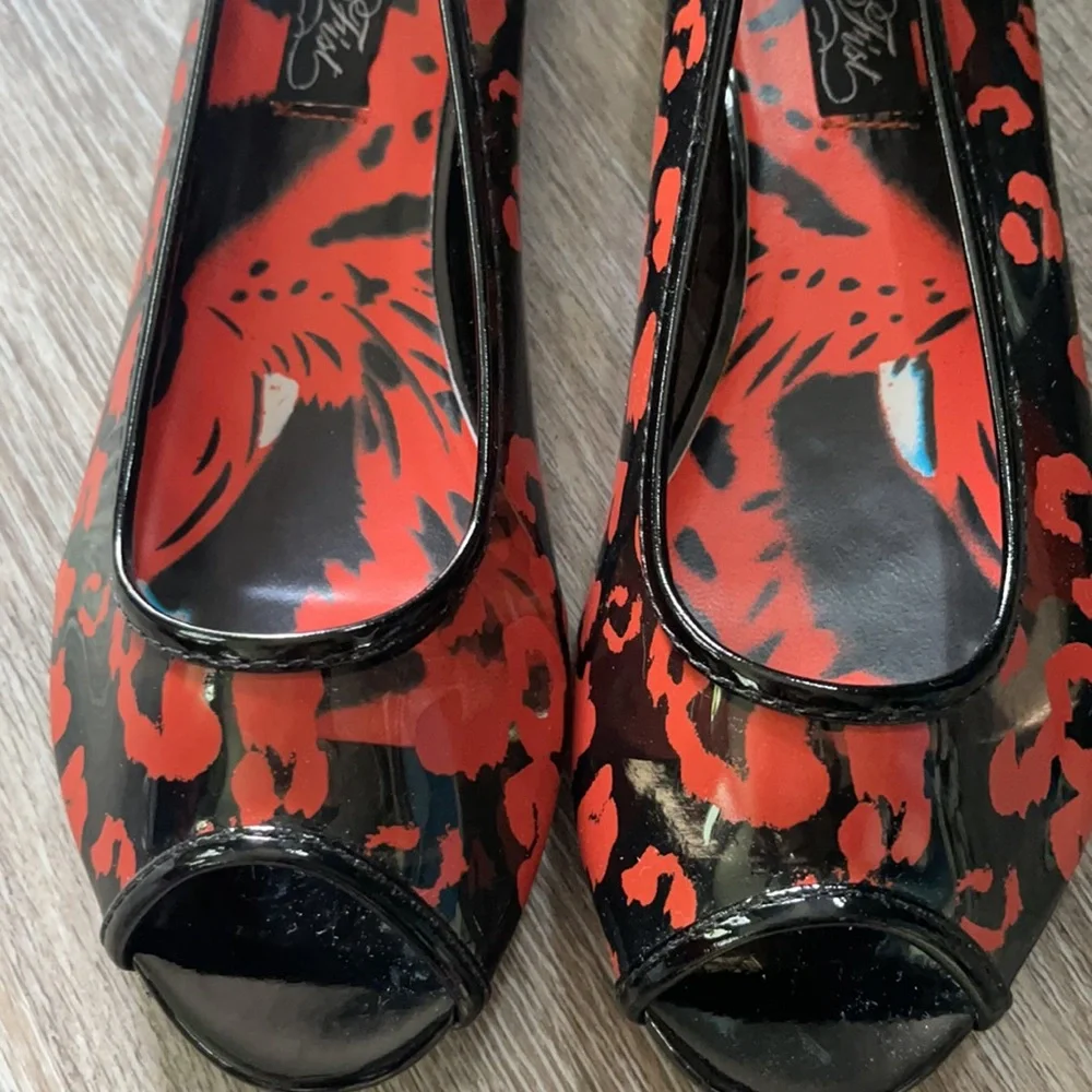 Iron Fist Girls Raw Power Peep Tow Flats Size 5
